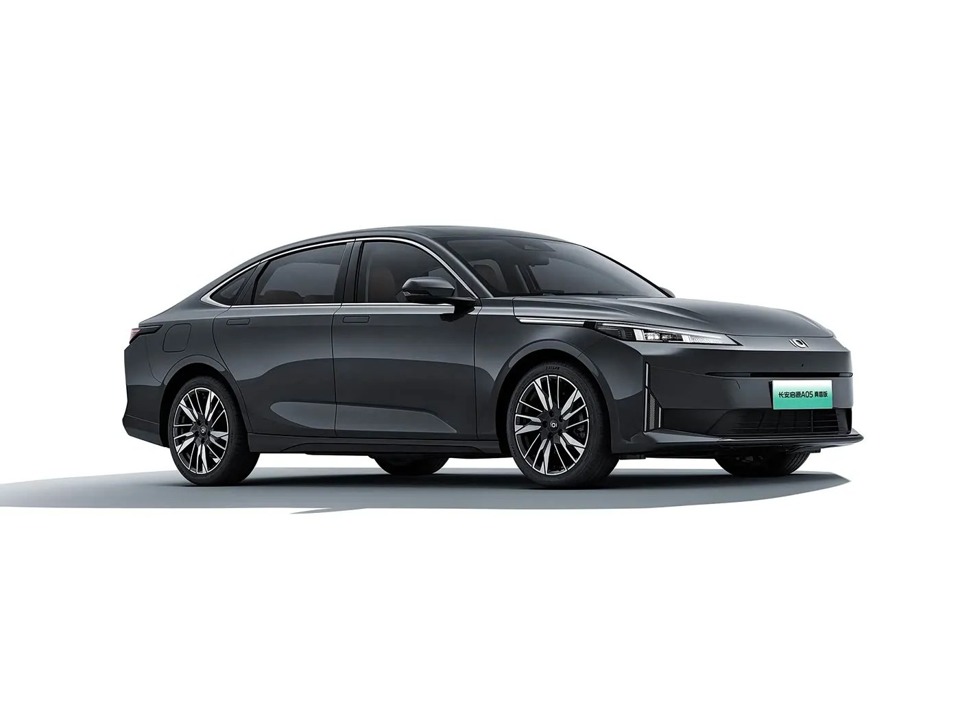 Кампактны электрамабіль Changan Qiyuan A05, новы энергетычны аўтамабіль з хуткай зарадкай, гібрыдны электрарухавік з левым рулявым кіраваннем