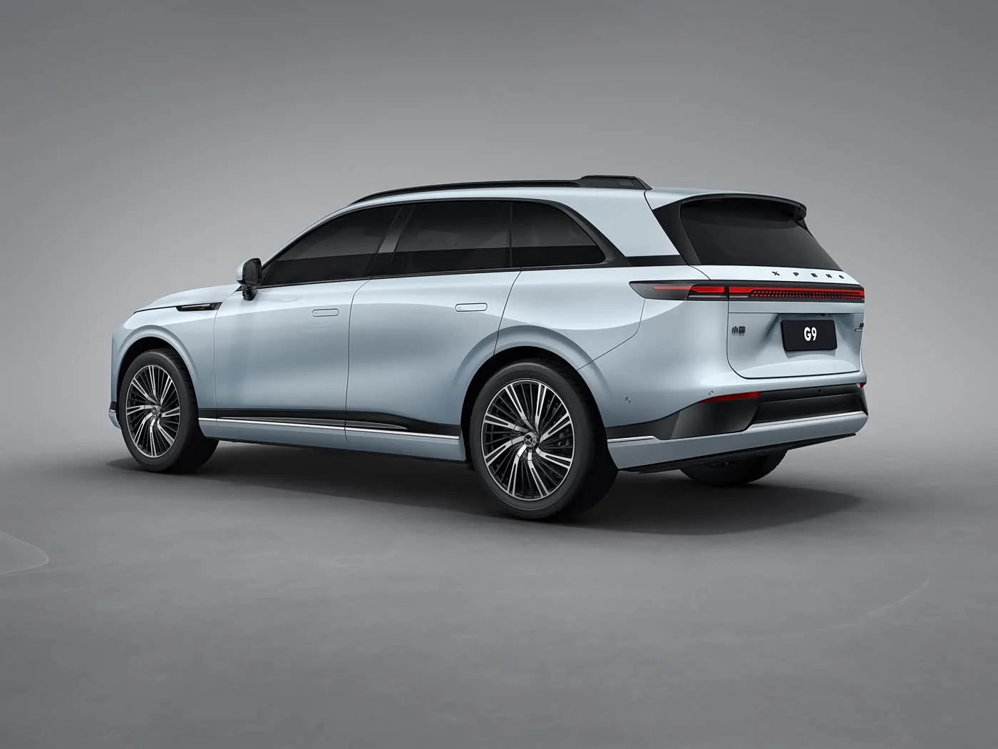 Раскошны 4-дзвярны 5-мясцовы пазадарожнік Xpeng G9, электрамабіль New Energy MPV Хэтчбэк з рэжымам 4WD Drive Power PHEV і рухавіком EV злева