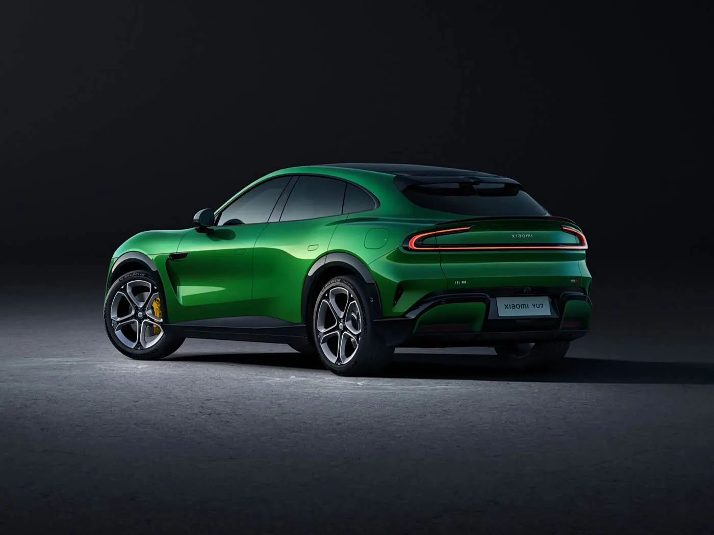 ГАРАЧЫ РАСДАЖ XIAOMI YU7 НОВЫ ЭНЕРГЕТИЧНЫ АВТОМАБІЛЬ EV SUV колавая база далёкага радыусу дзеяння 5 сядзенняў цалевы экран