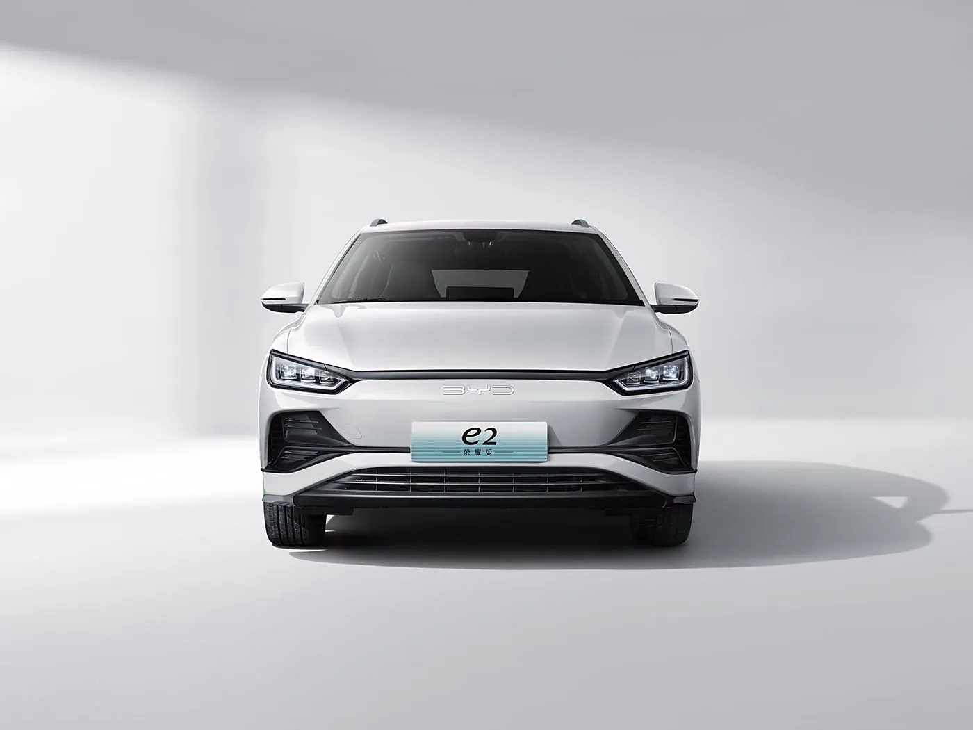 BYD E2 Luxury Electric EV Sedan SUV Хэтчбэк Аўтамабіль з левым рулём з рухавіком з літыевай батарэяй Кітайскі новы энергетычны аўтамабіль