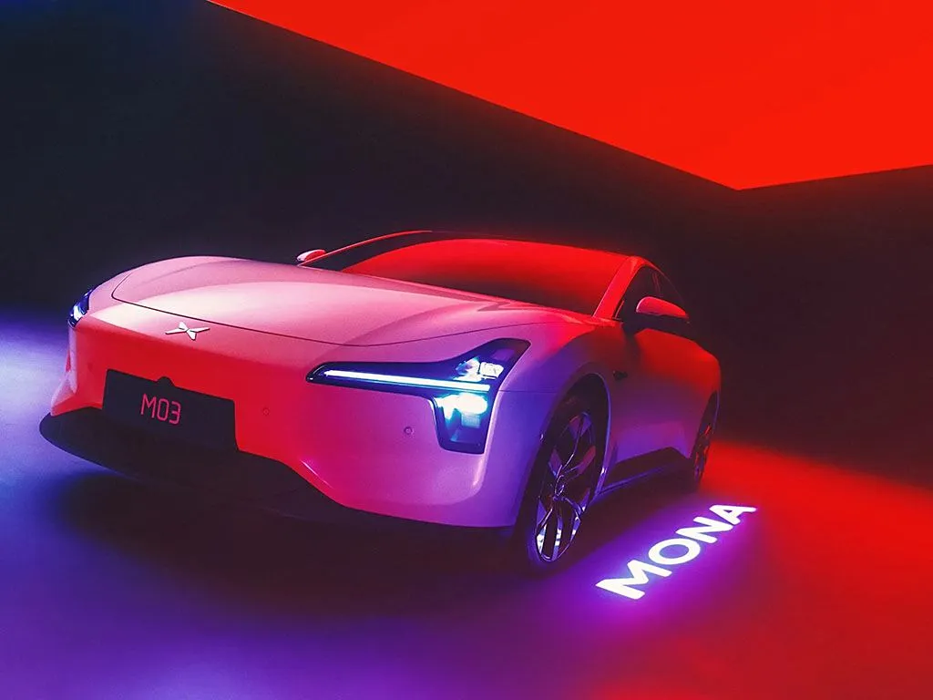Xiaopeng 2025 Mona M03 Электрычны седан далёкага радыусу дзеяння 515 км Новы энергетычны пазадарожнік і хэтчбэк EV Літыевая батарэя