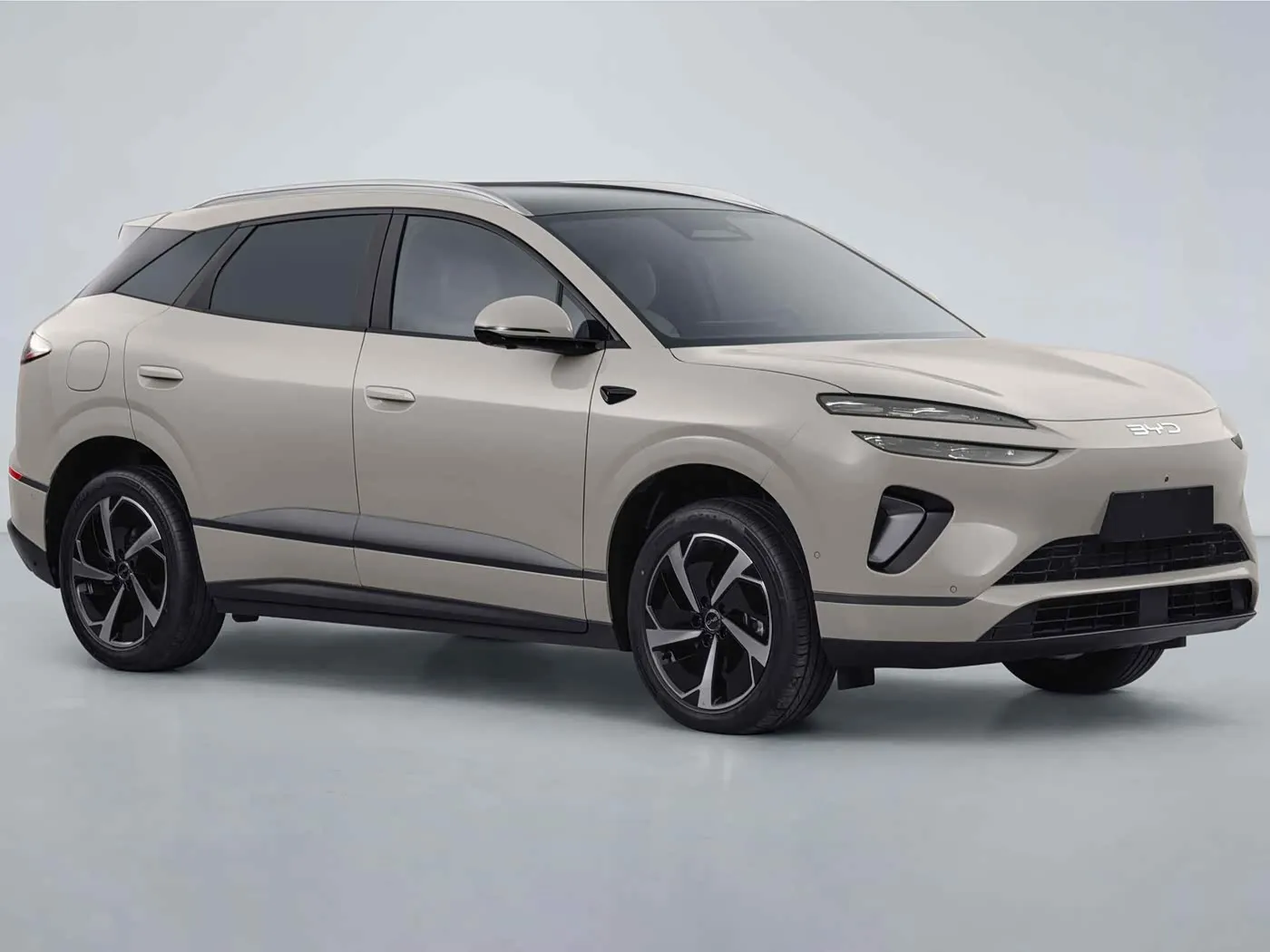 Кампактны пазадарожнік BYD Sea Lion 06 з падвойнай магутнасцю (EV/DM-i) – 520-605 км далёкасці EV/1092 км DM-i і L2 DiPilot