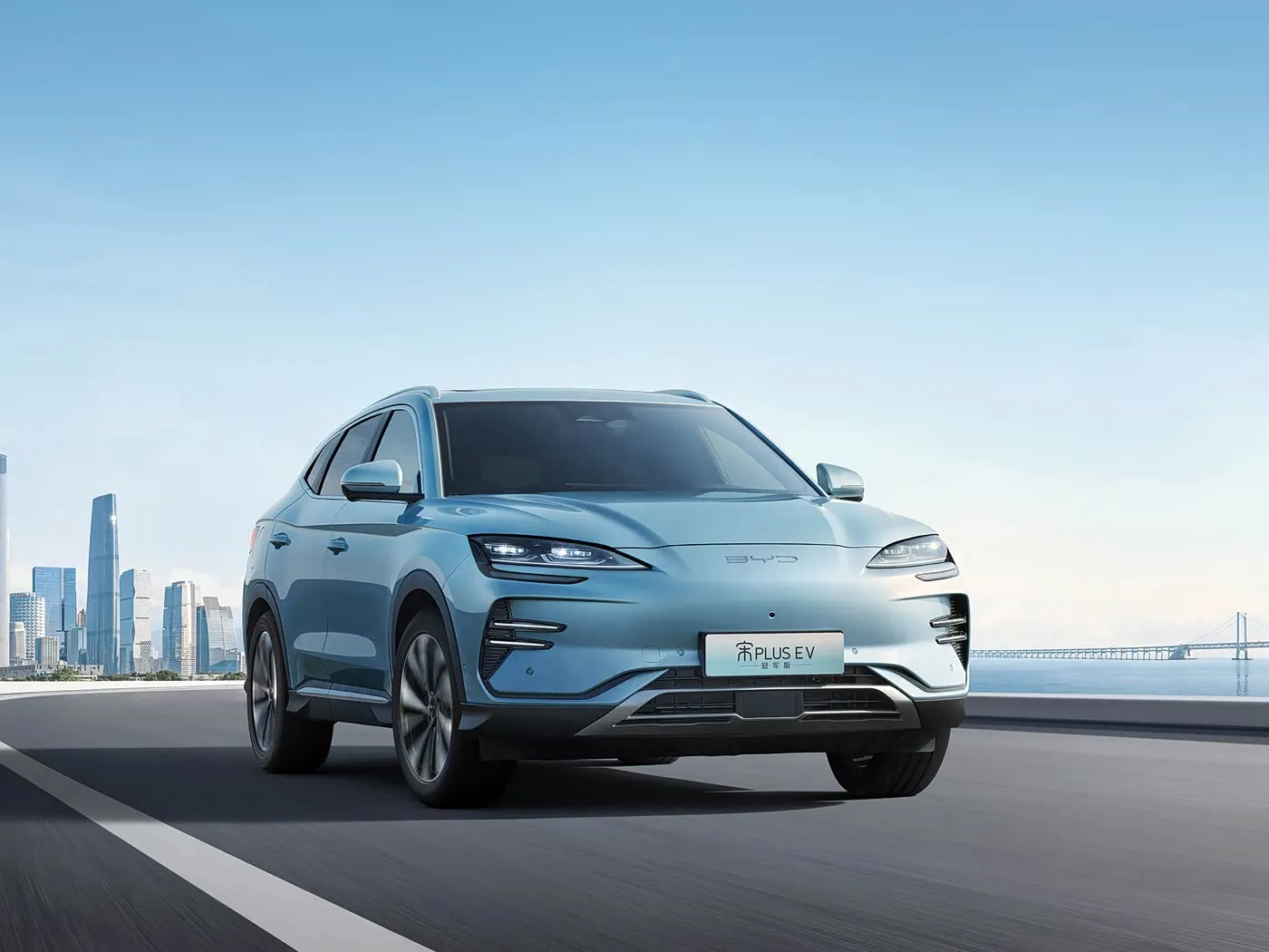 BYD Song Plus SUV Аўтаматычны поўны прывад з камерай задняга выгляду Скураныя сядзенні Гібрыдны паліўны левы руль