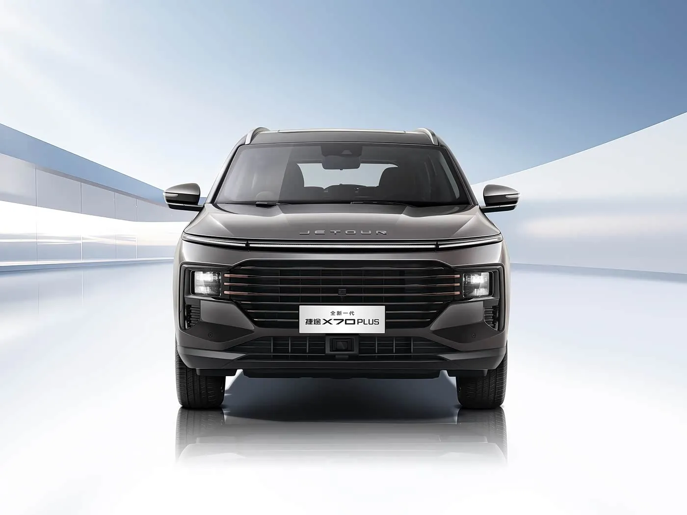 Абсалютна новы пазадарожнік Chery Jetour X70 PLUS, аўтаматычны прывад, скураныя сядзенні са сплаву даху і выкідаў Euro VI.