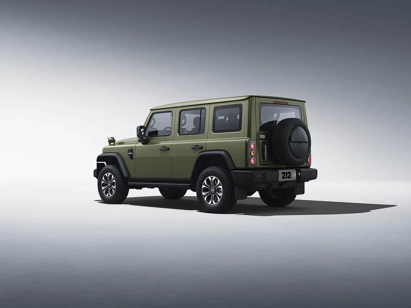 2025 BAIC 212 T01 Трывалы 4WD Кампактны пазадарожнік Бензінавы/Дызельны рухавік 8AT і скураны салон Скураное рулявое кола з падагрэвам Доўгая колавая база
