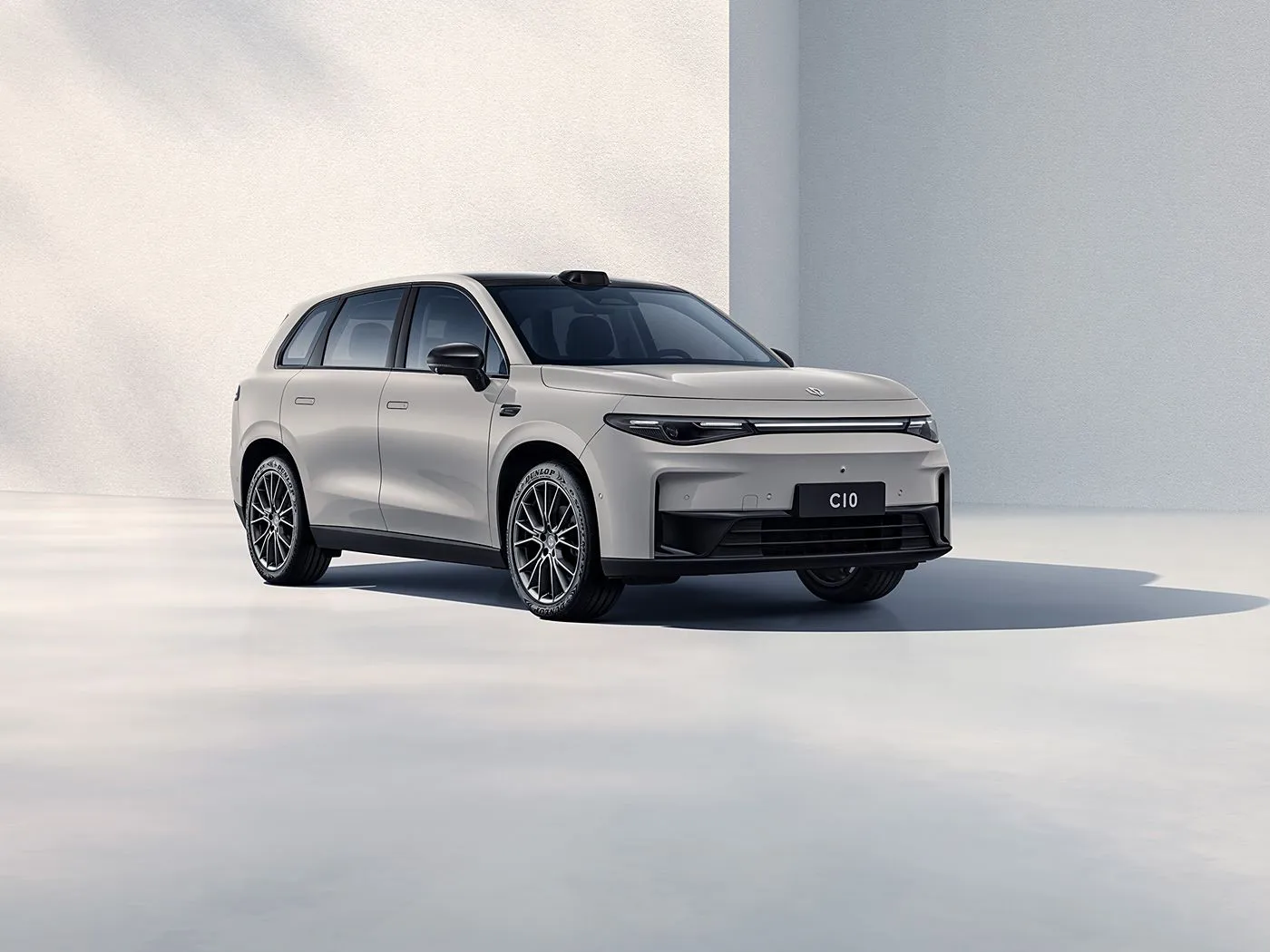 Гібрыдны высакахуткасны 4WD электрычны пазадарожнік LEAPMOTOR C10 з запасам ходу 170 км, новы энергетычны аўтамабіль з Кітая