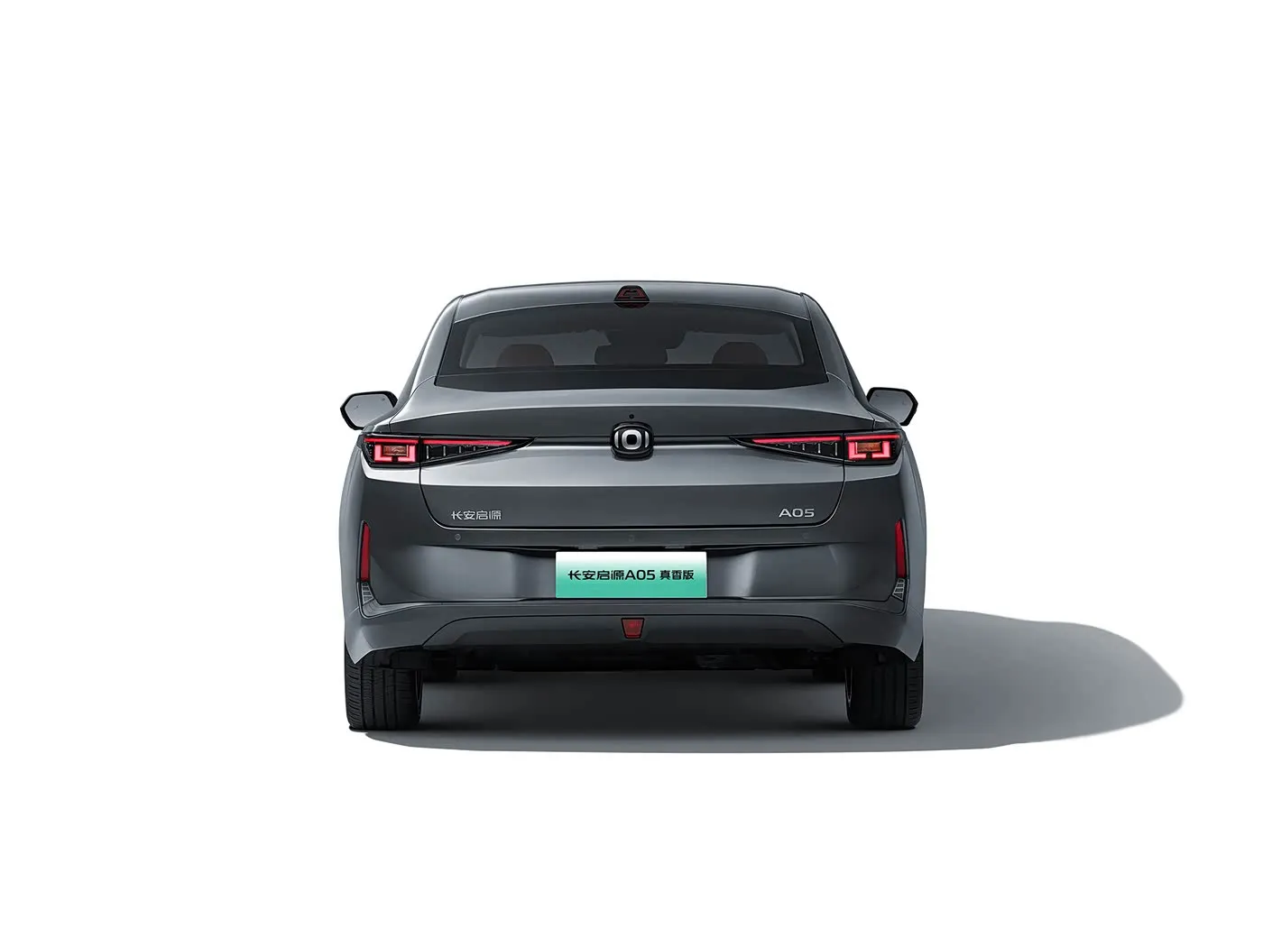 Кампактны электрамабіль Changan Qiyuan A05, новы энергетычны аўтамабіль з хуткай зарадкай, гібрыдны электрарухавік з левым рулявым кіраваннем
