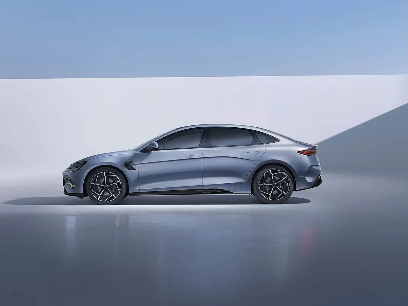 BYD Seal Smart Edition Electric Sedan 600 AWD Hybrid Advanced Driving Technology Прэміум-транспартны сродак далёкага дзеяння New Energy Vehicle