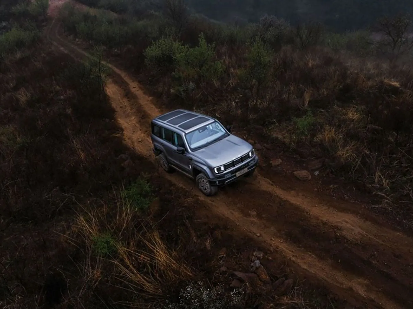 Beijing Off-Road BJ40 Compact SUV 4WD, 85L бак і панарамная камера з доўгай колавай базай
