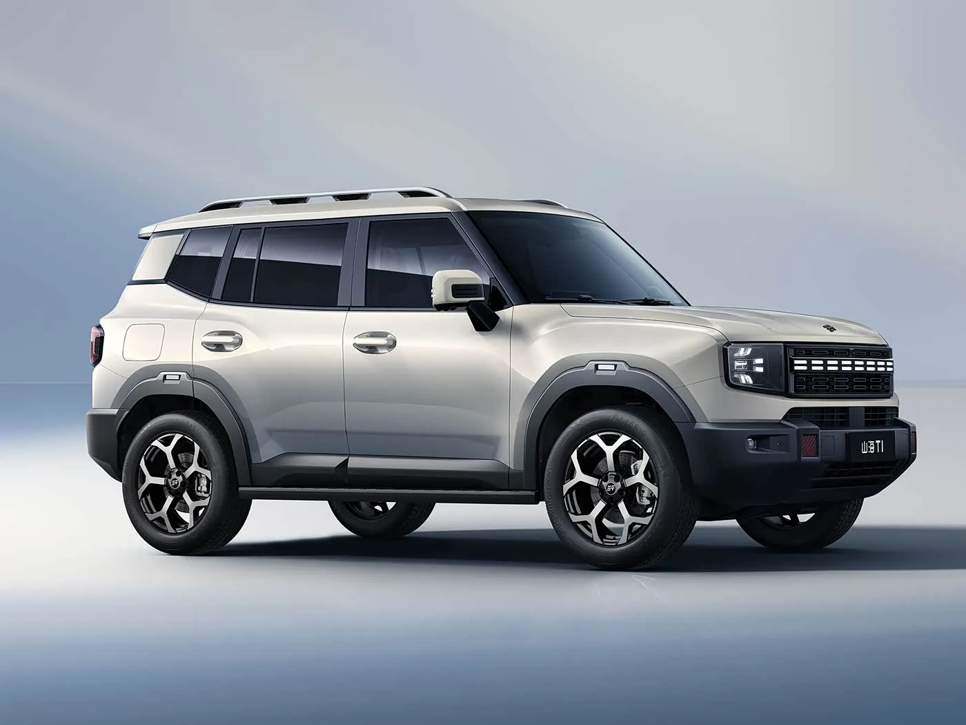 Jetour T1 SHANHAI Новая мадэль Кампактны пазадарожнік Электрычны PHEV Плагін Гібрыдная Аўтаматычная скрынка перадач Скураныя сядзенні ACC Cruise FWD Euro VI Interio
